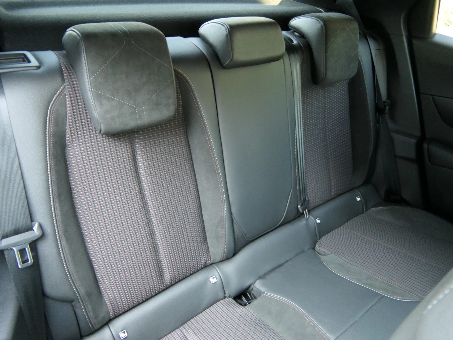 Hoofdafbeelding DS DS 3