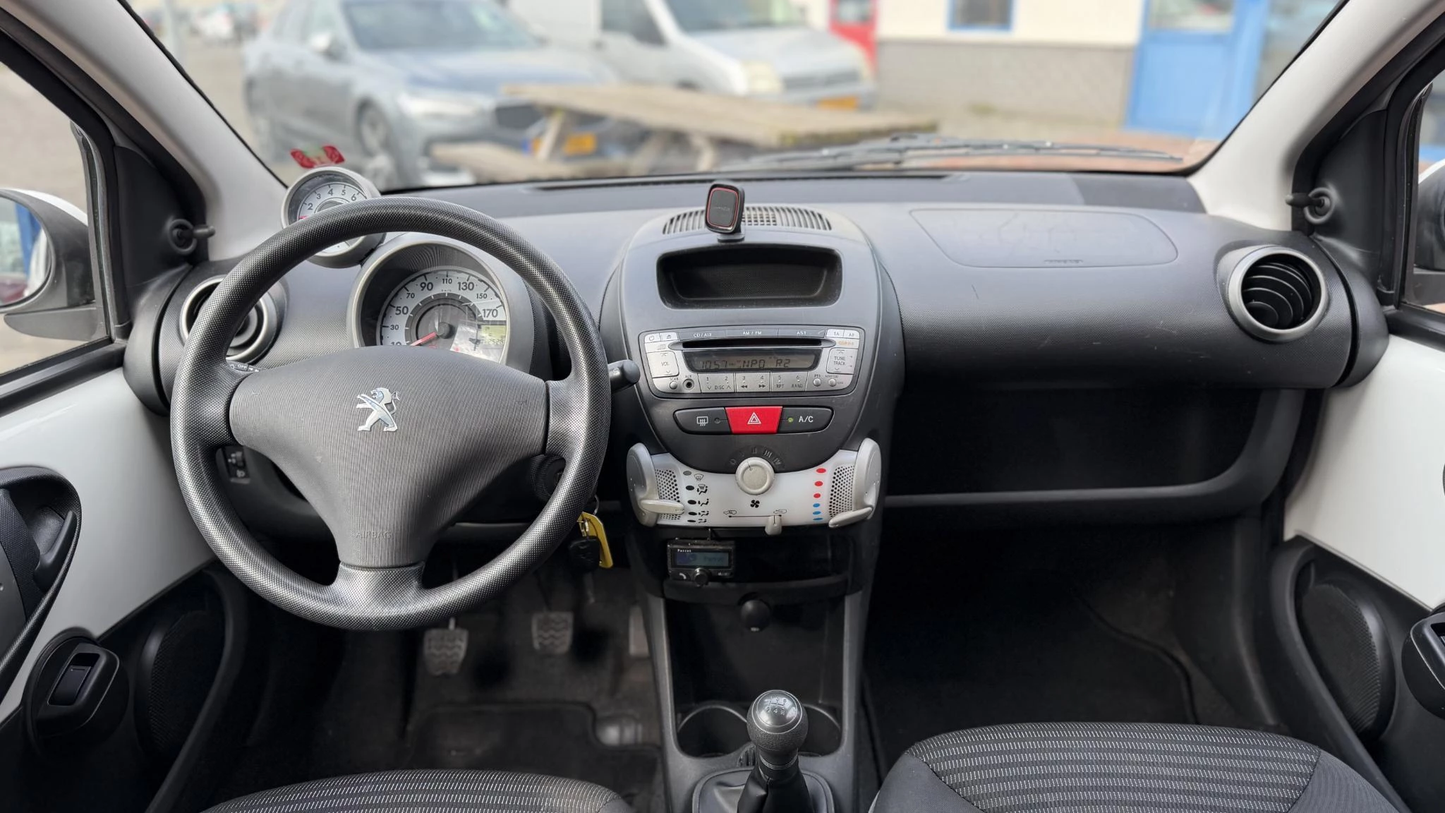 Hoofdafbeelding Peugeot 107