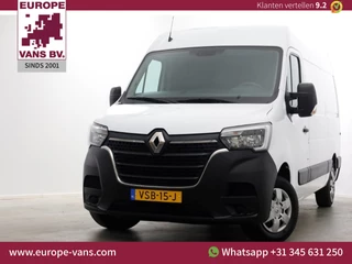 Hoofdafbeelding Renault Master Renault Master T35 2.3 dCi 135pk L2H2 Comfort Airco/Navi 09-2022