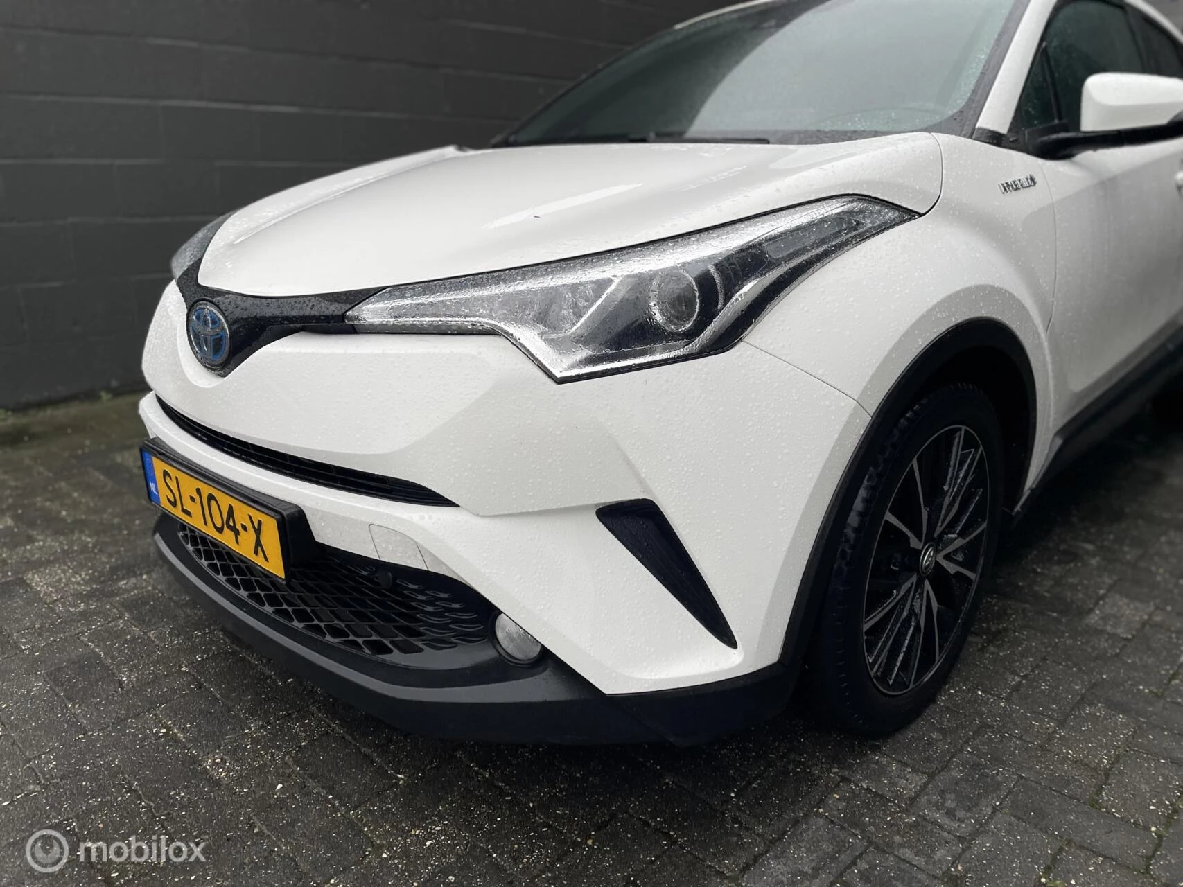 Hoofdafbeelding Toyota C-HR
