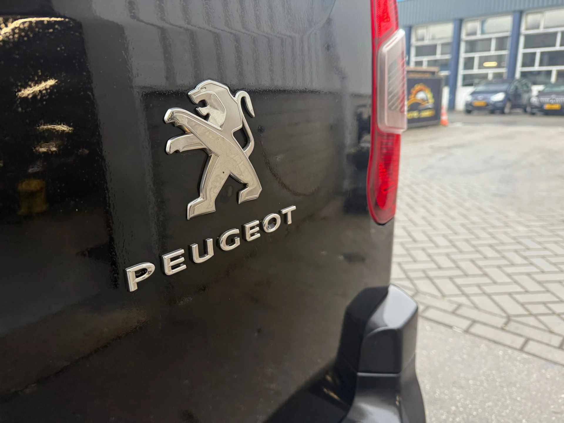 Hoofdafbeelding Peugeot Partner