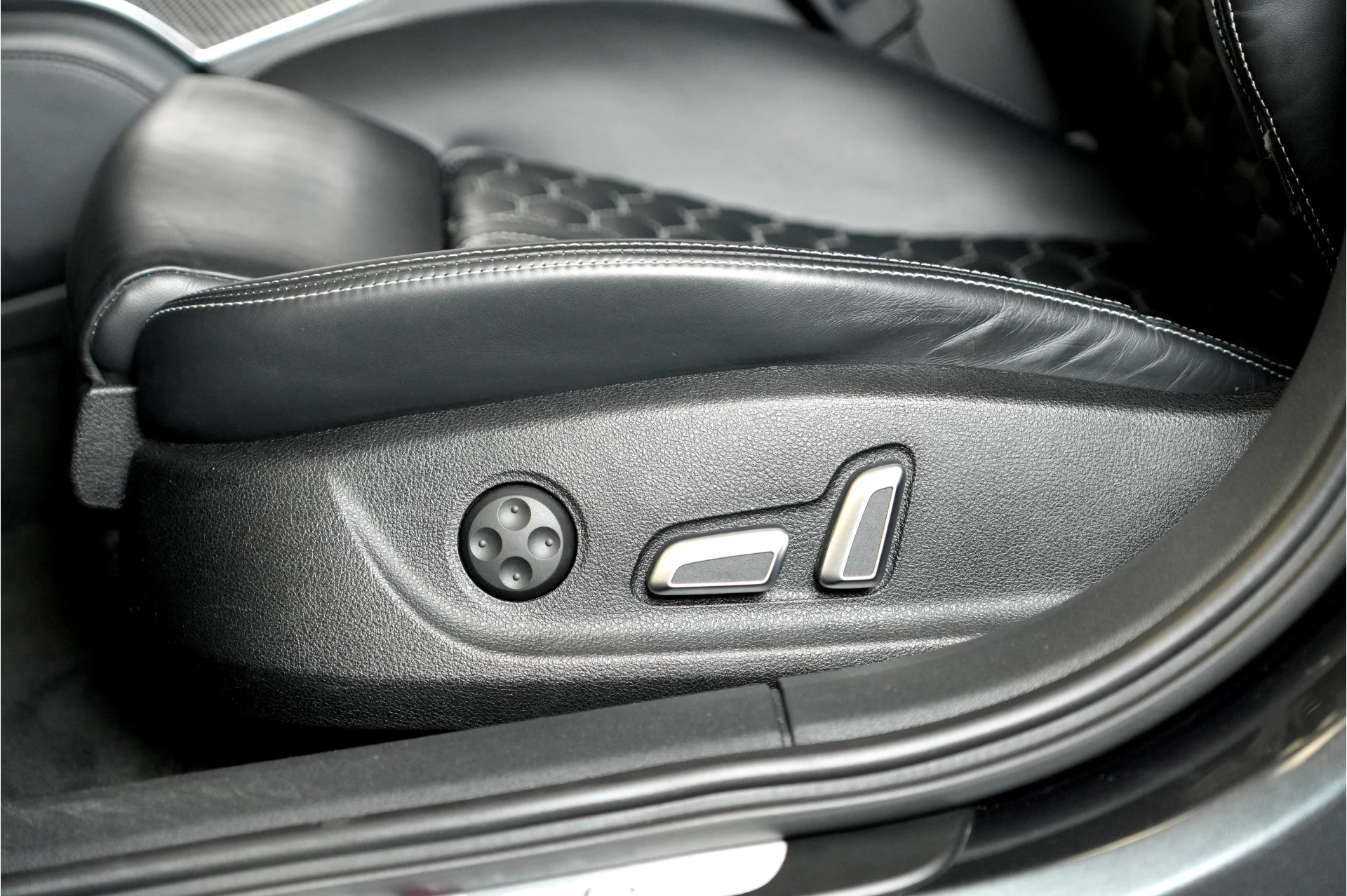 Hoofdafbeelding Audi RS6