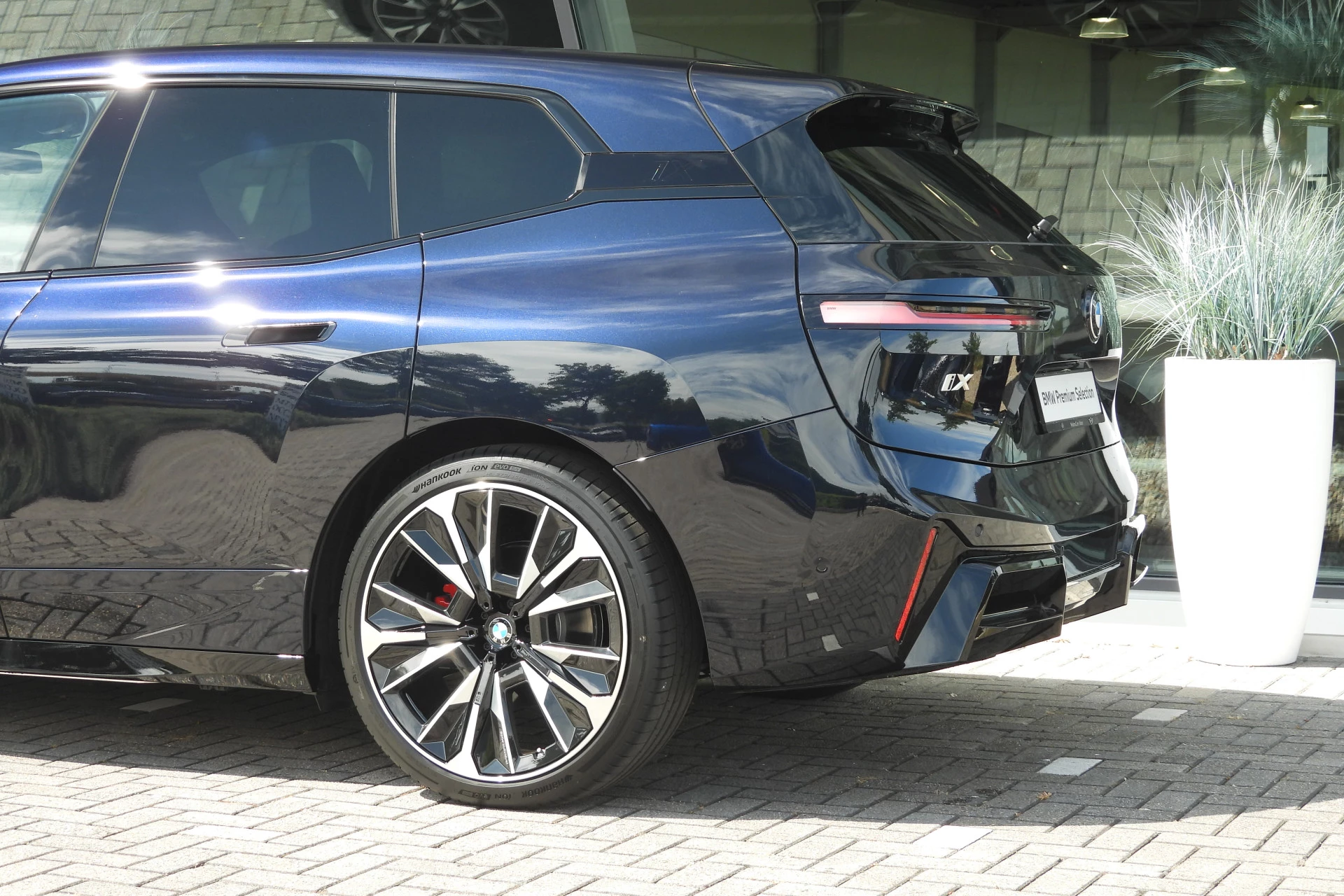 Hoofdafbeelding BMW iX