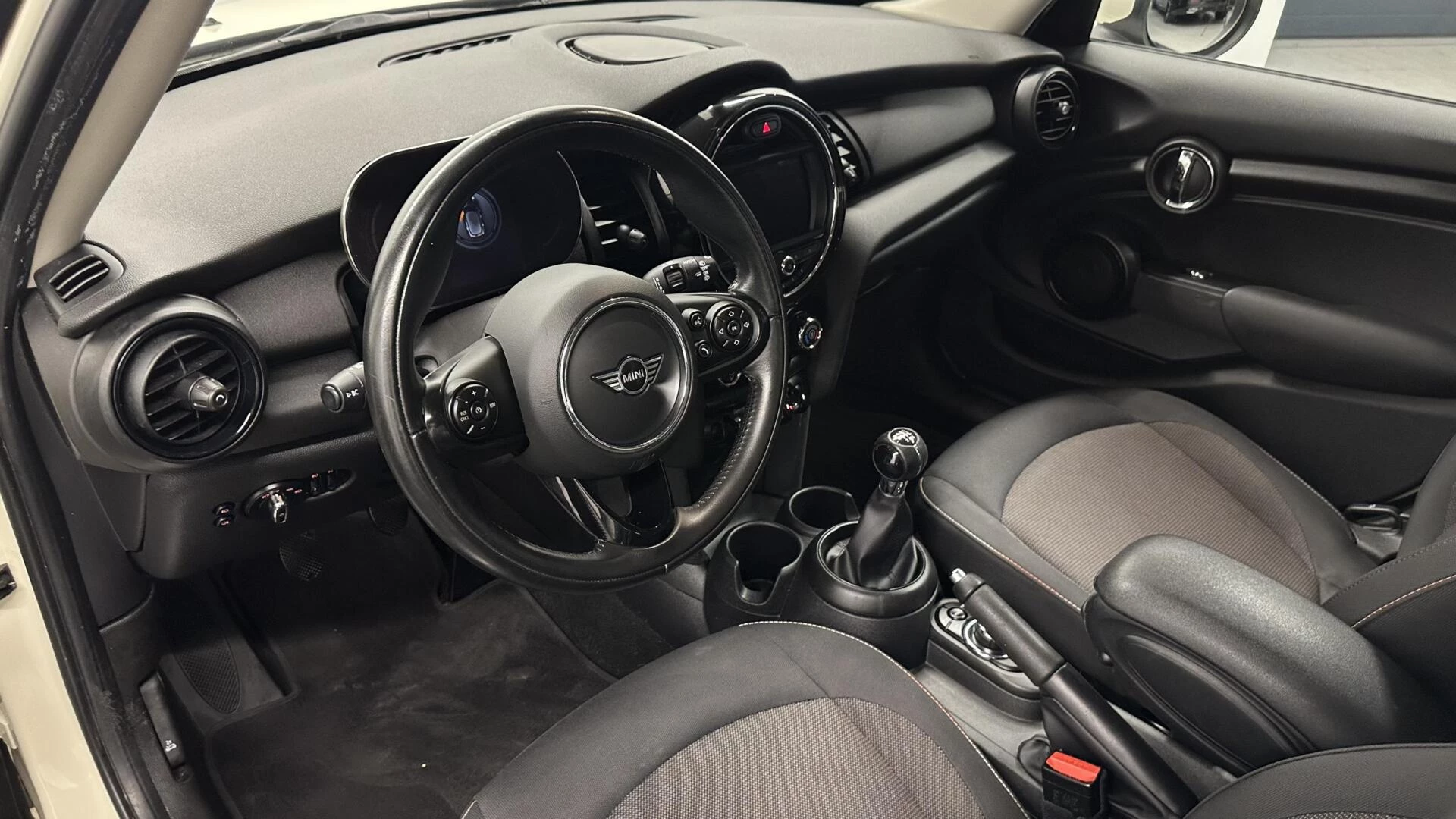 Hoofdafbeelding MINI Cooper