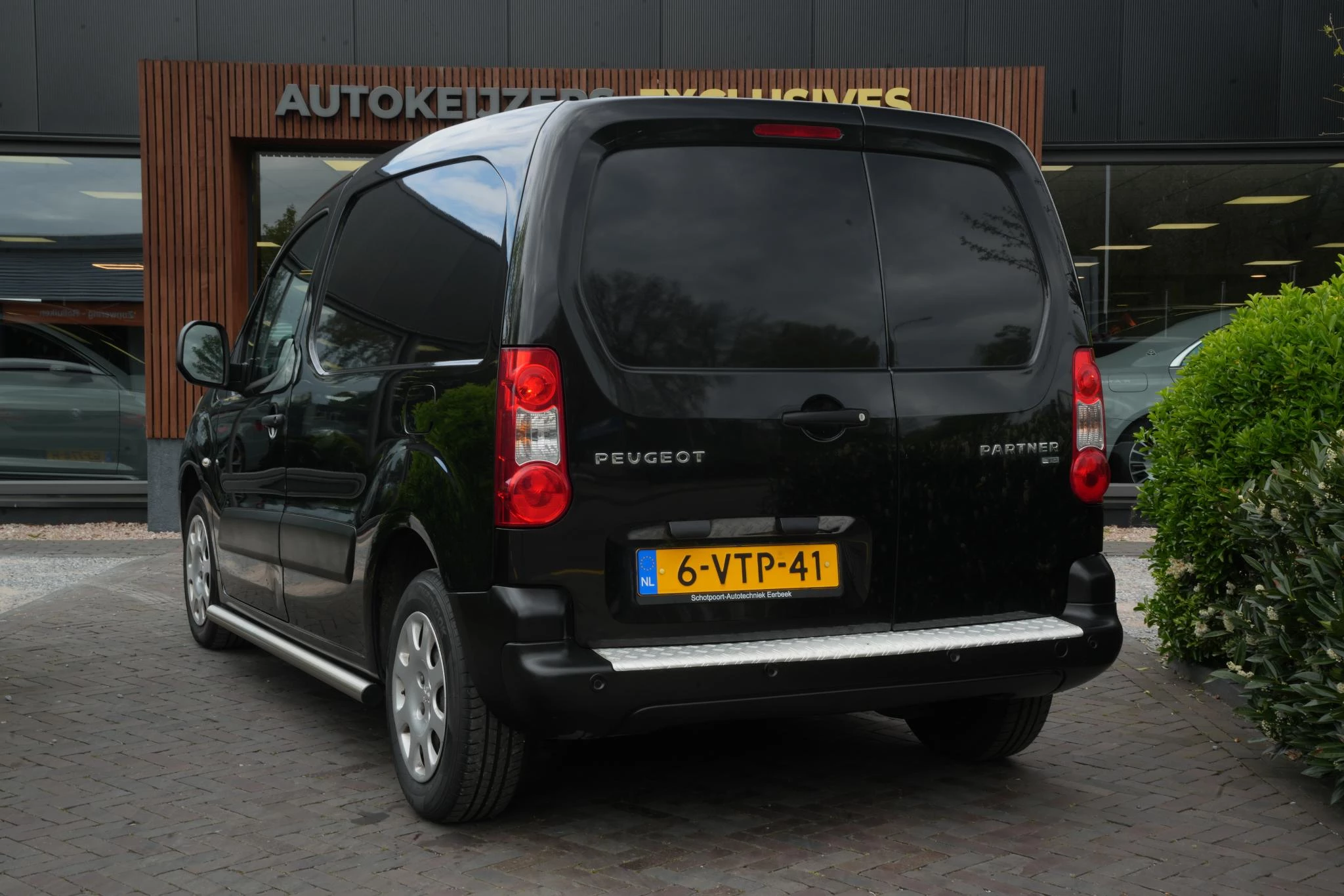 Hoofdafbeelding Peugeot Partner