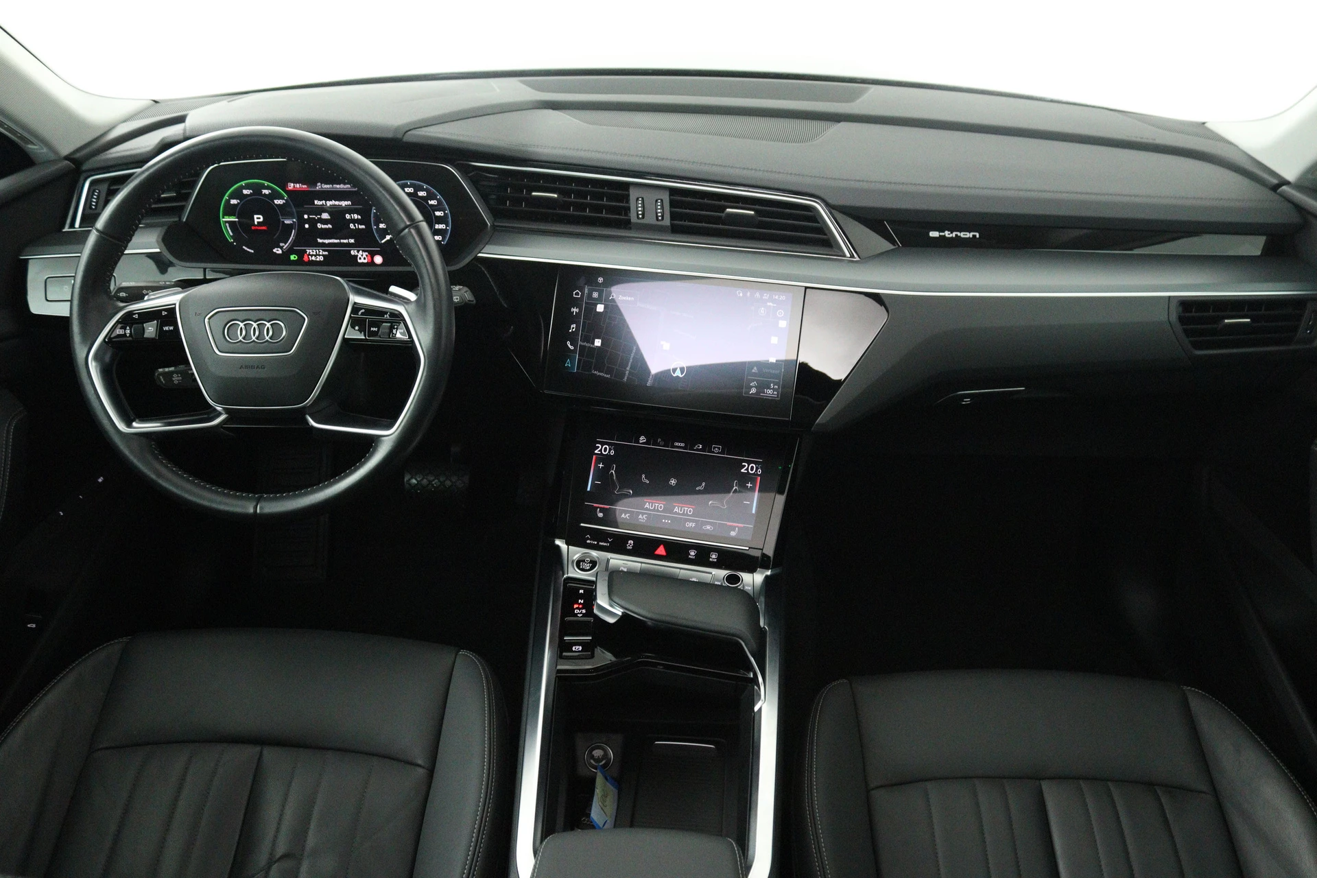 Hoofdafbeelding Audi e-tron
