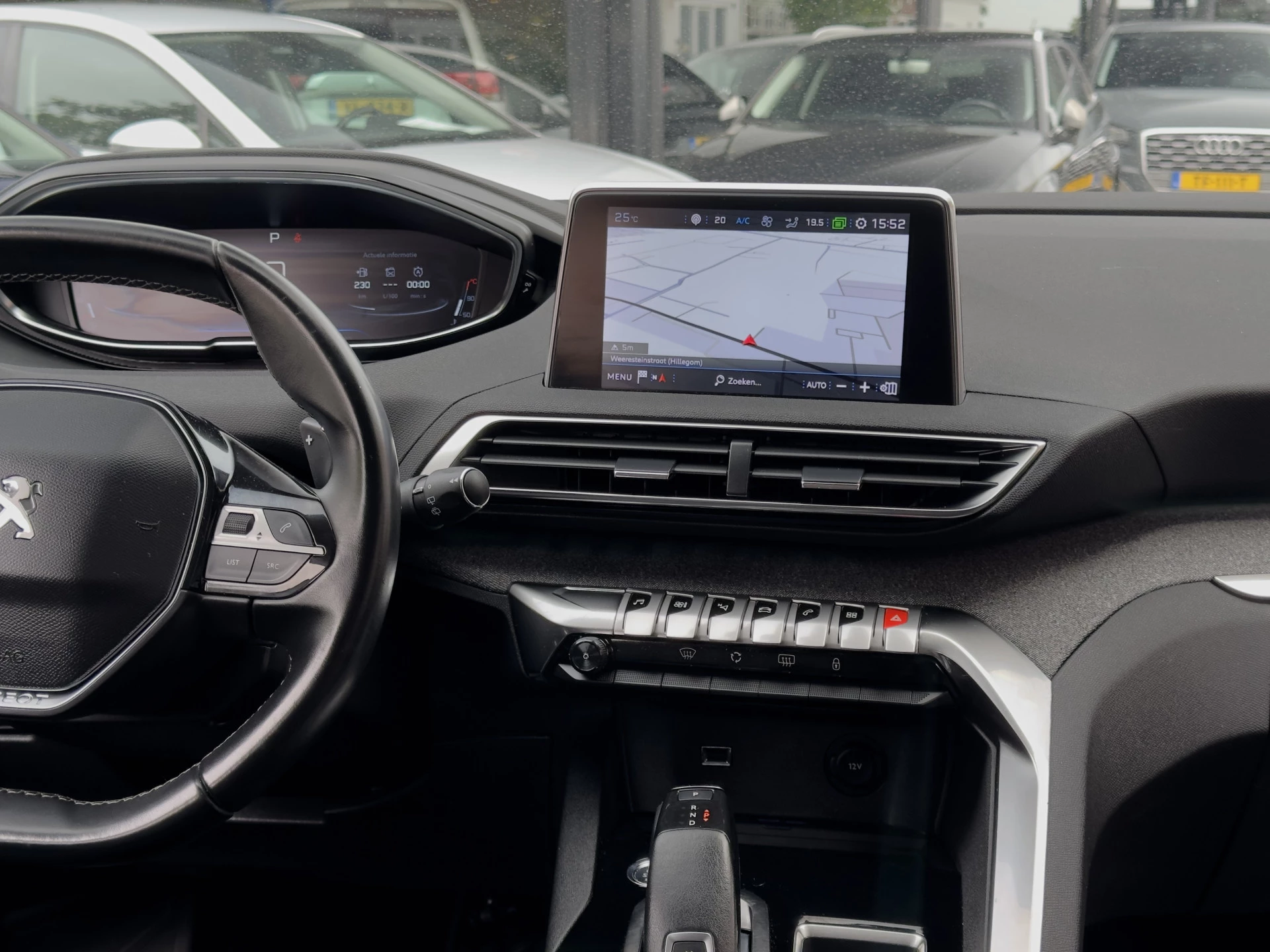 Hoofdafbeelding Peugeot 5008