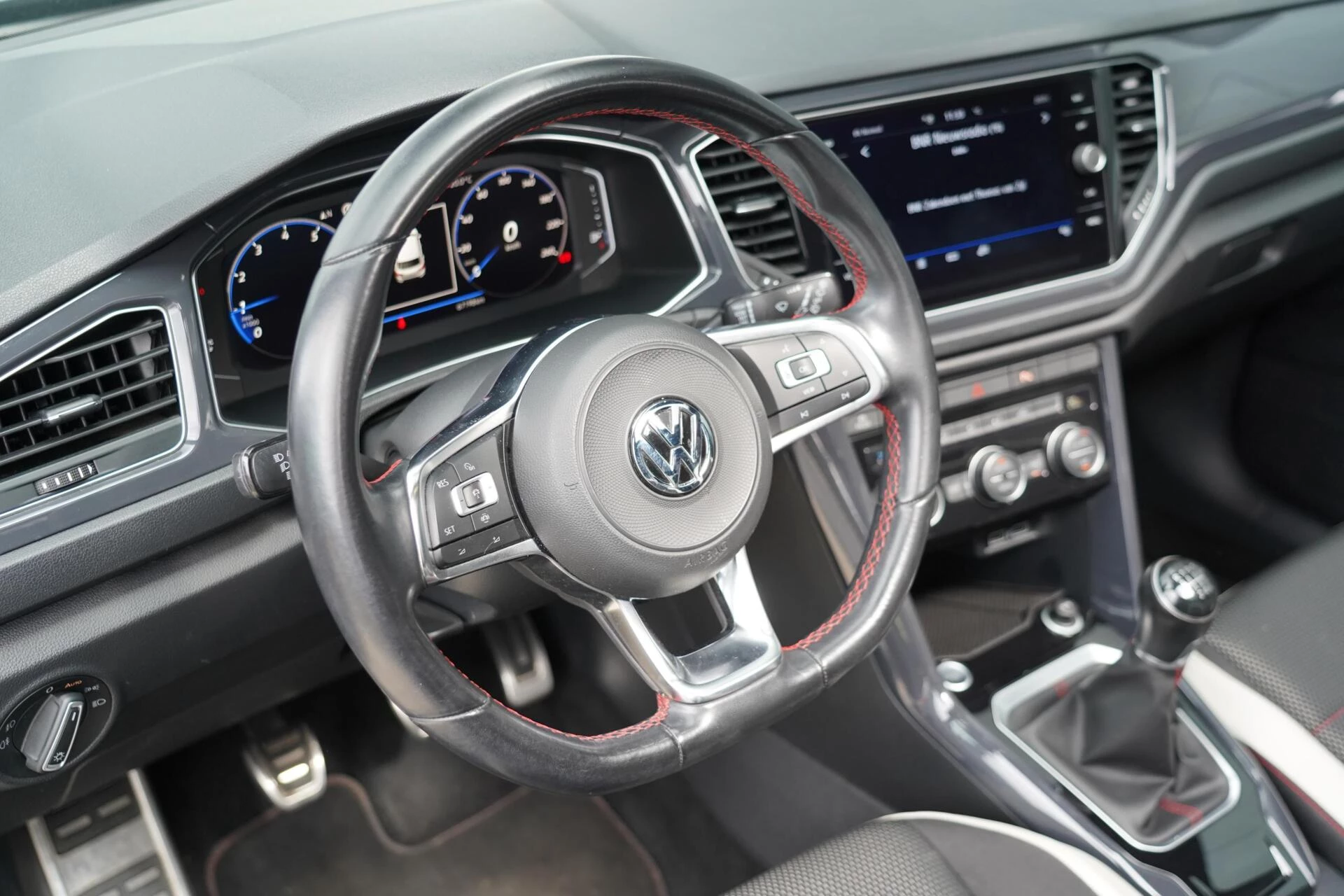 Hoofdafbeelding Volkswagen T-Roc