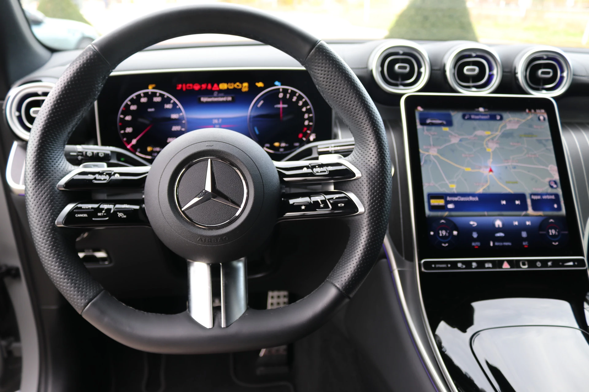 Hoofdafbeelding Mercedes-Benz GLC