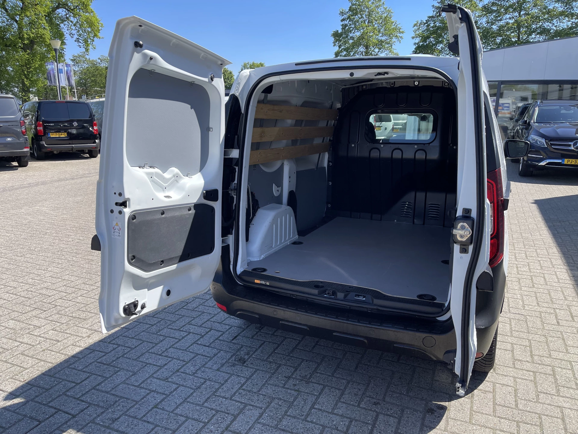 Hoofdafbeelding Renault Express