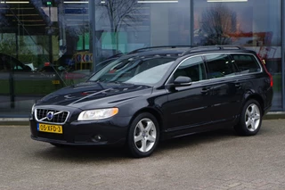 Volvo V70 1.6 T4 180 PK Automaat Limited Edition, Trekhaak, Navigatie, Cruise Control, Leder