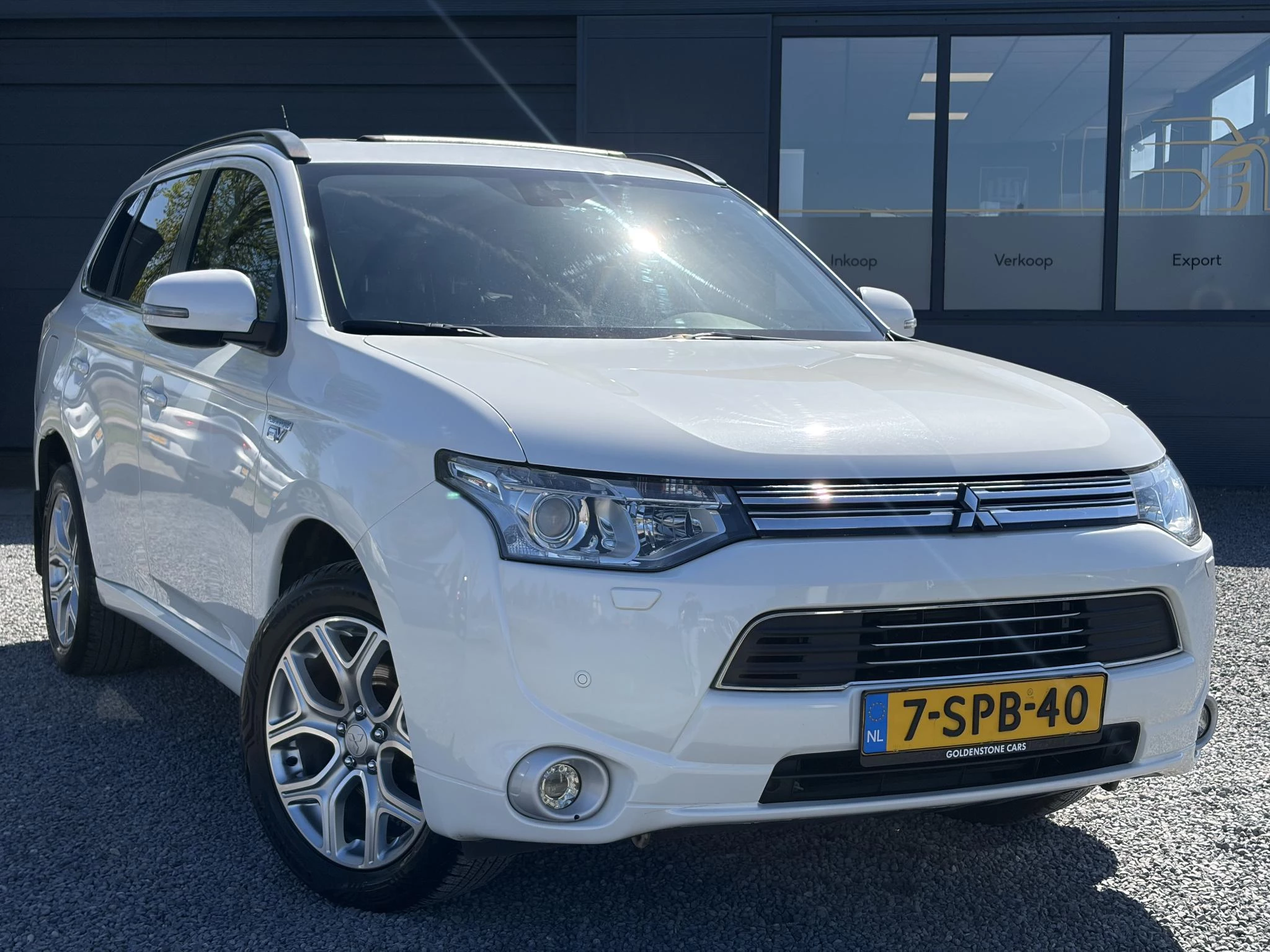 Hoofdafbeelding Mitsubishi Outlander