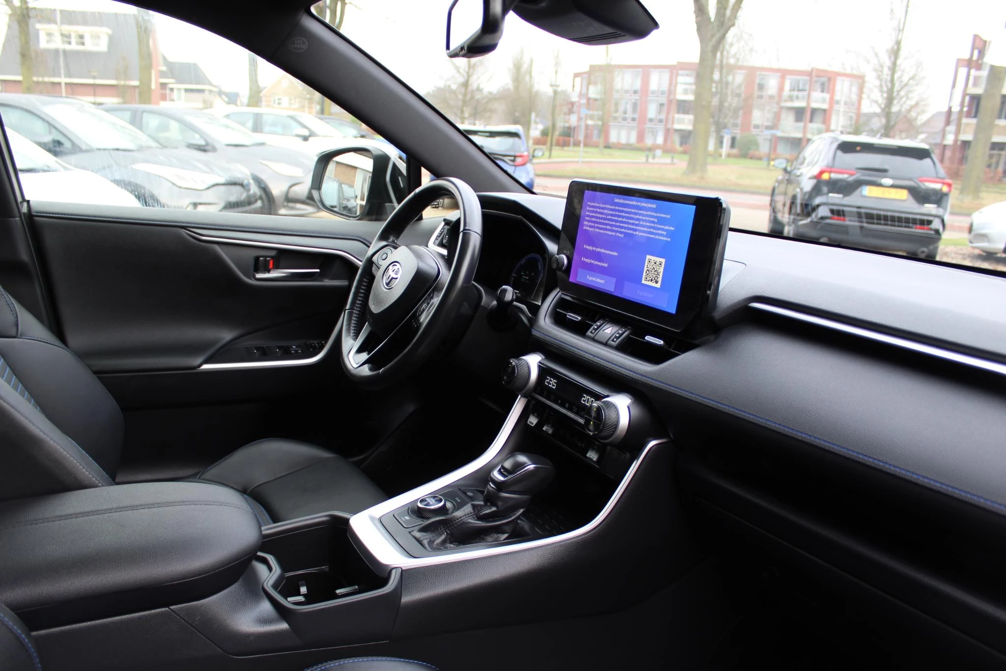 Hoofdafbeelding Toyota RAV4