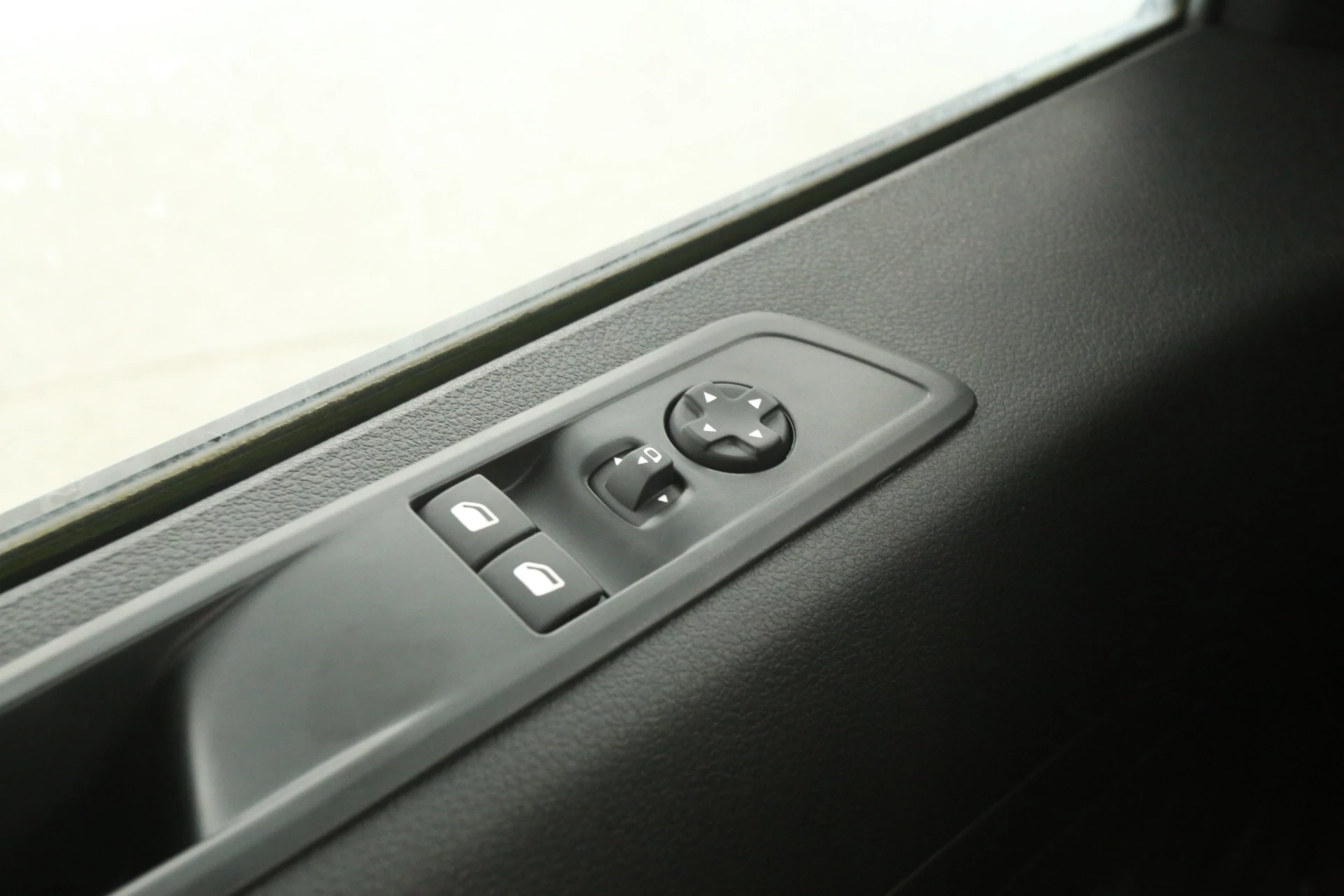 Hoofdafbeelding Peugeot e-Expert