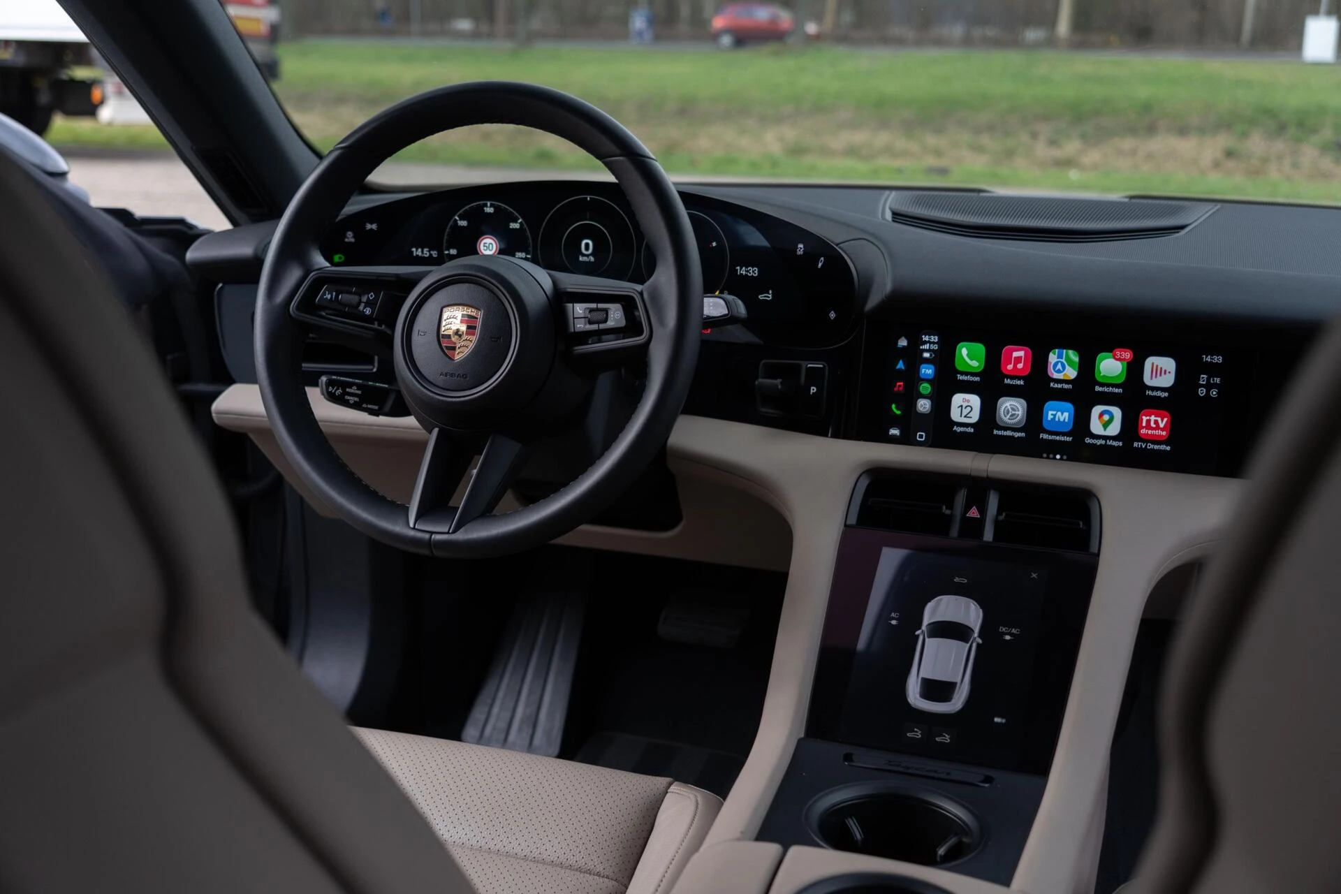 Hoofdafbeelding Porsche Taycan