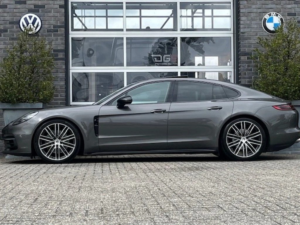 Hoofdafbeelding Porsche Panamera