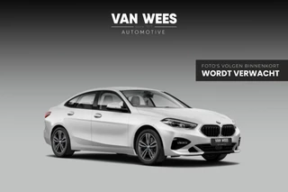 BMW 2-serie Gran Coupé 220i Business Edition Sport Line | 1e eigenaar | NL auto | BTW auto | Sportstuur | Adaptive LED | Sportstoelen | DAB | Navigatie | PDC | Cruise control