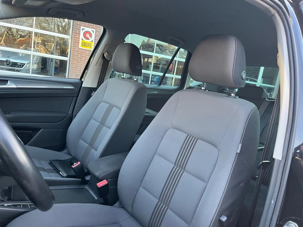 Hoofdafbeelding Volkswagen Golf Sportsvan