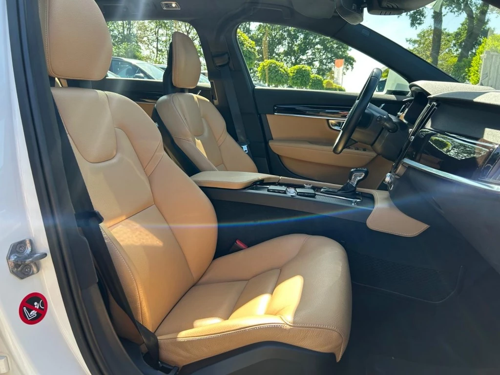 Hoofdafbeelding Volvo V90