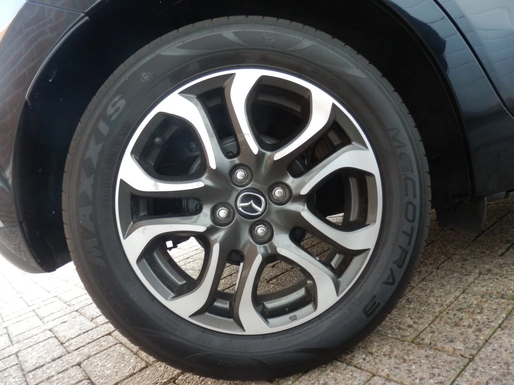 Hoofdafbeelding Mazda 2