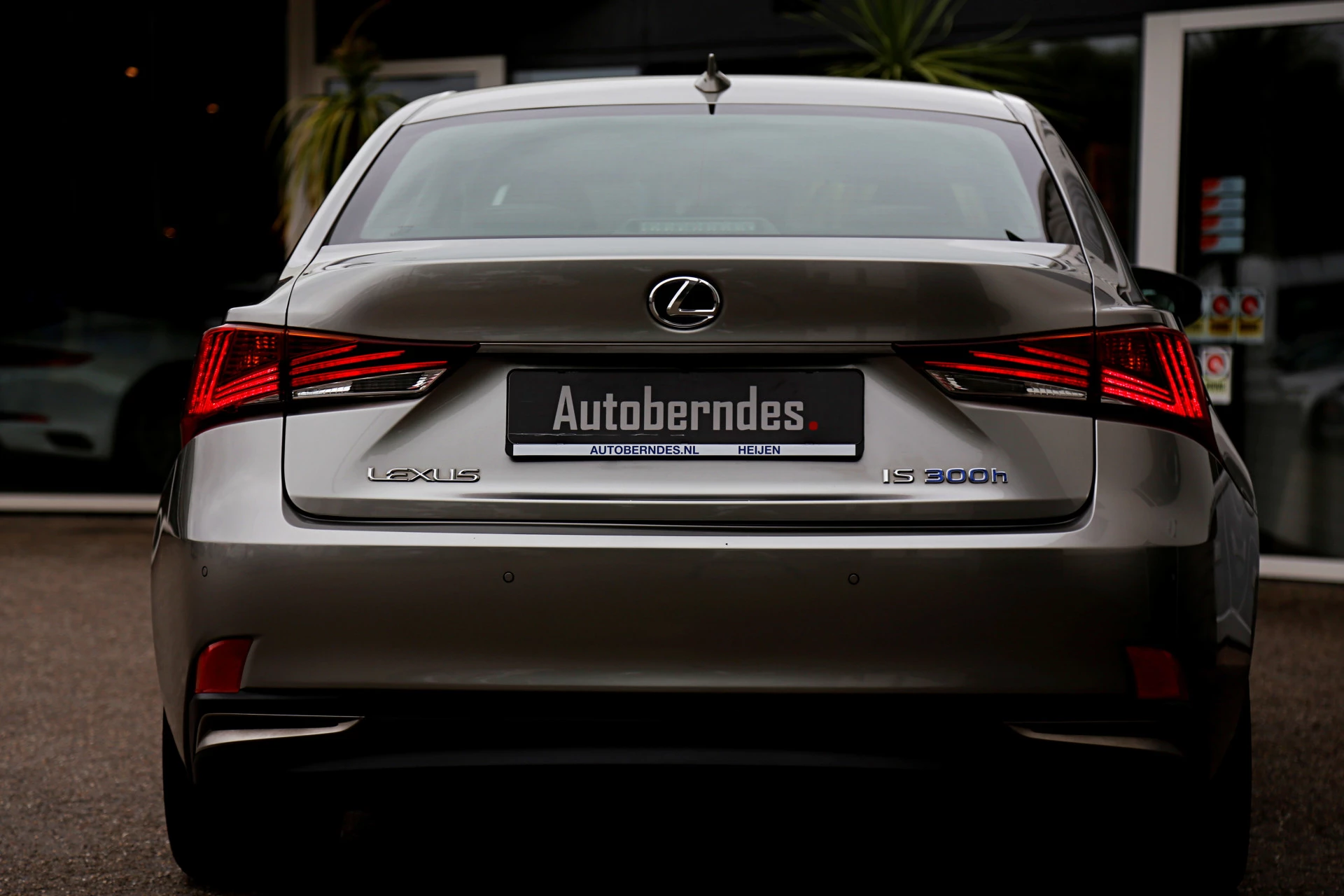 Hoofdafbeelding Lexus IS