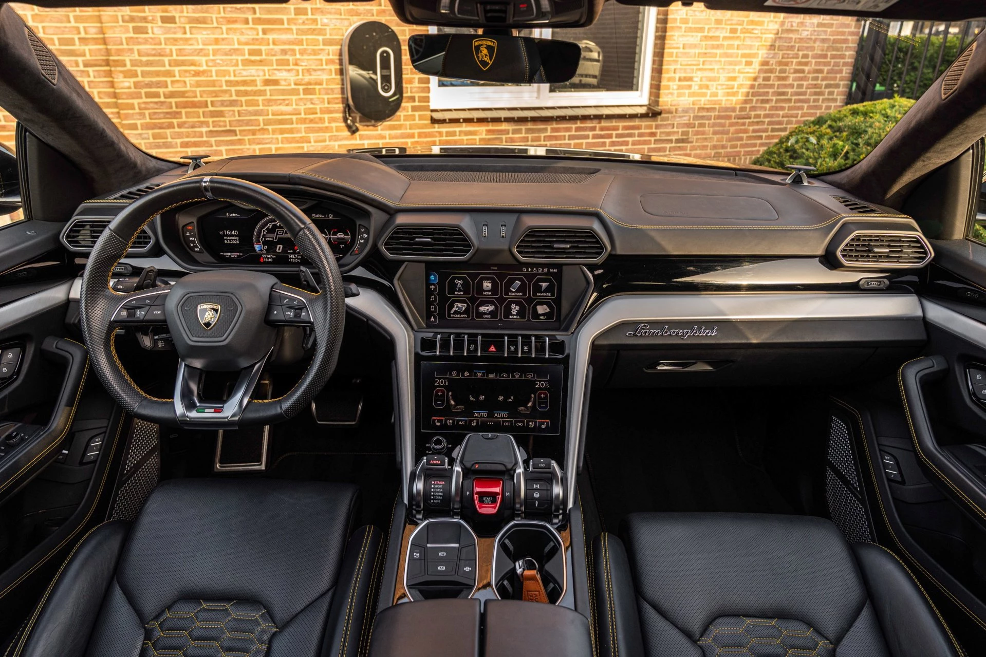 Hoofdafbeelding Lamborghini Urus