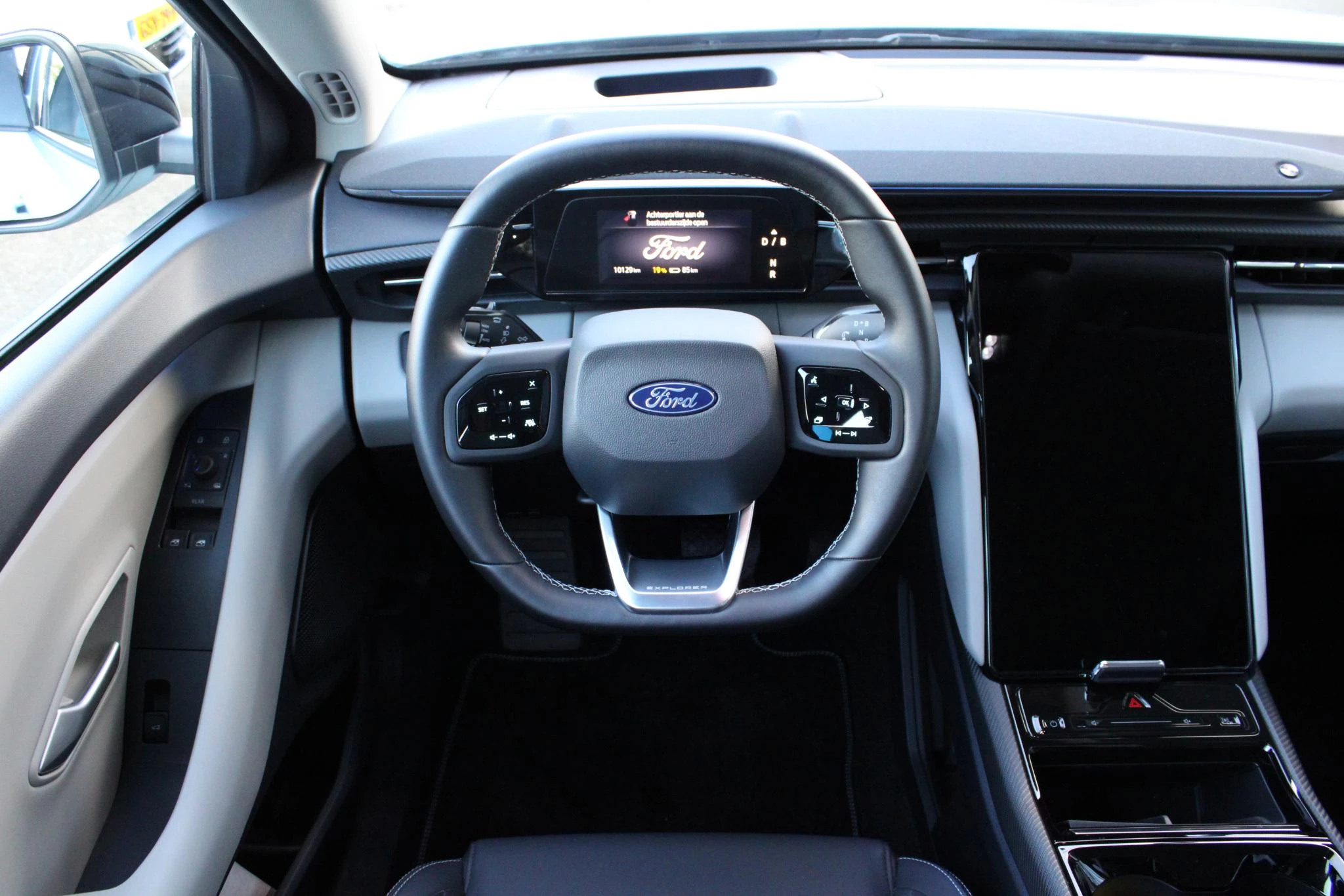 Hoofdafbeelding Ford Explorer