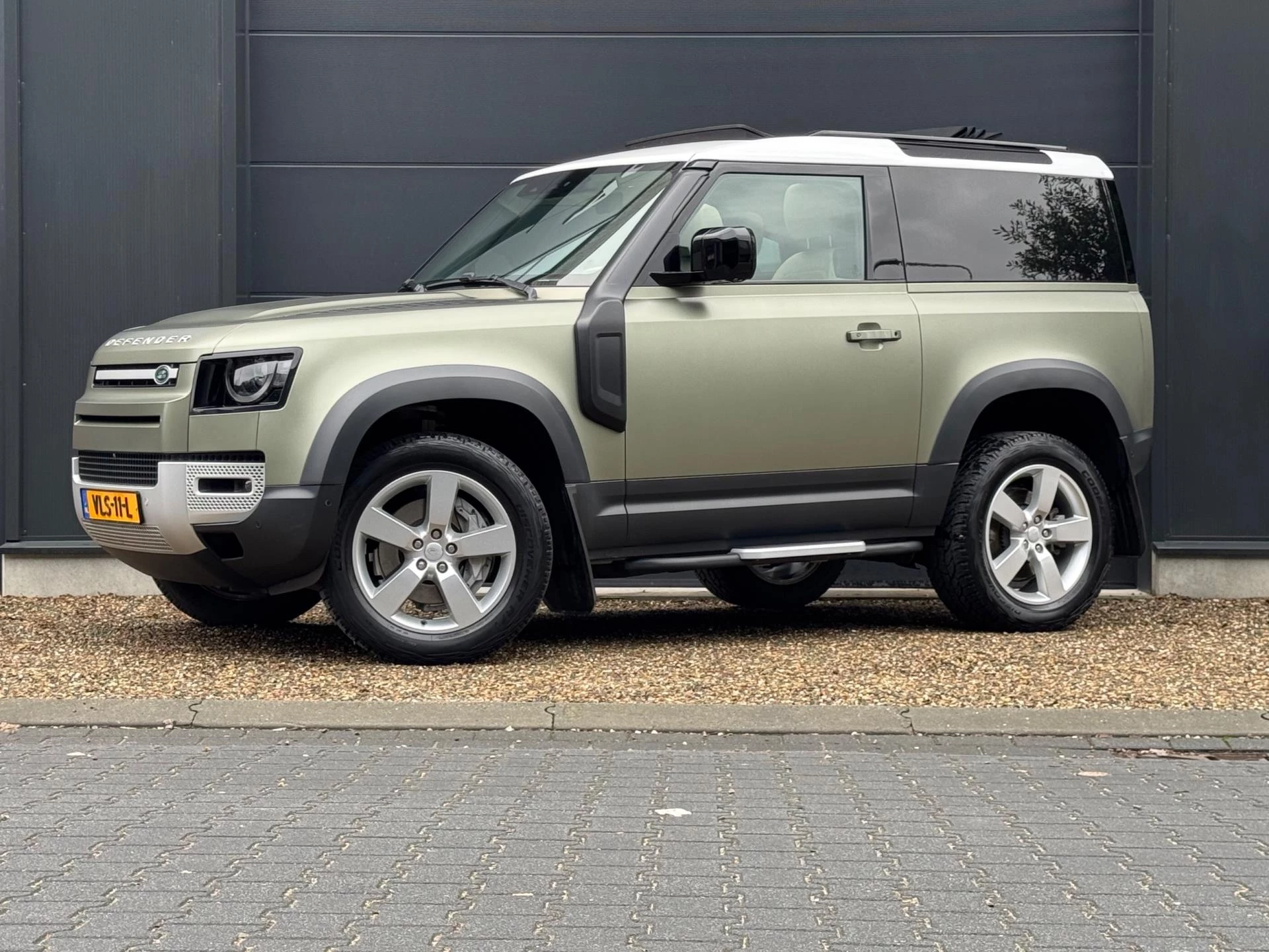Hoofdafbeelding Land Rover Defender