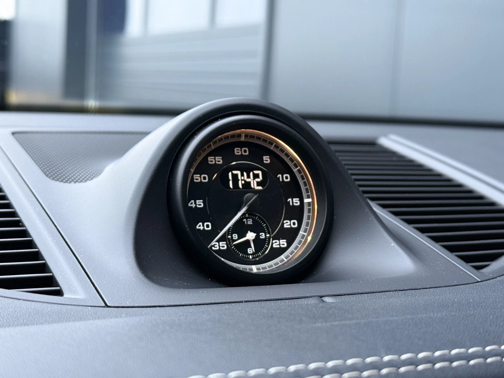 Hoofdafbeelding Porsche Macan