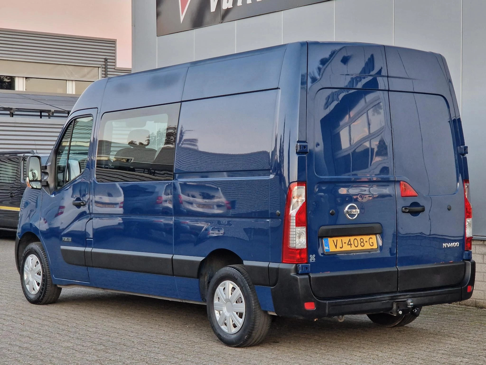 Hoofdafbeelding Nissan NV400