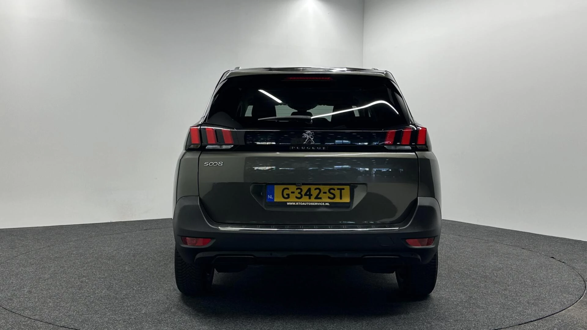 Hoofdafbeelding Peugeot 5008