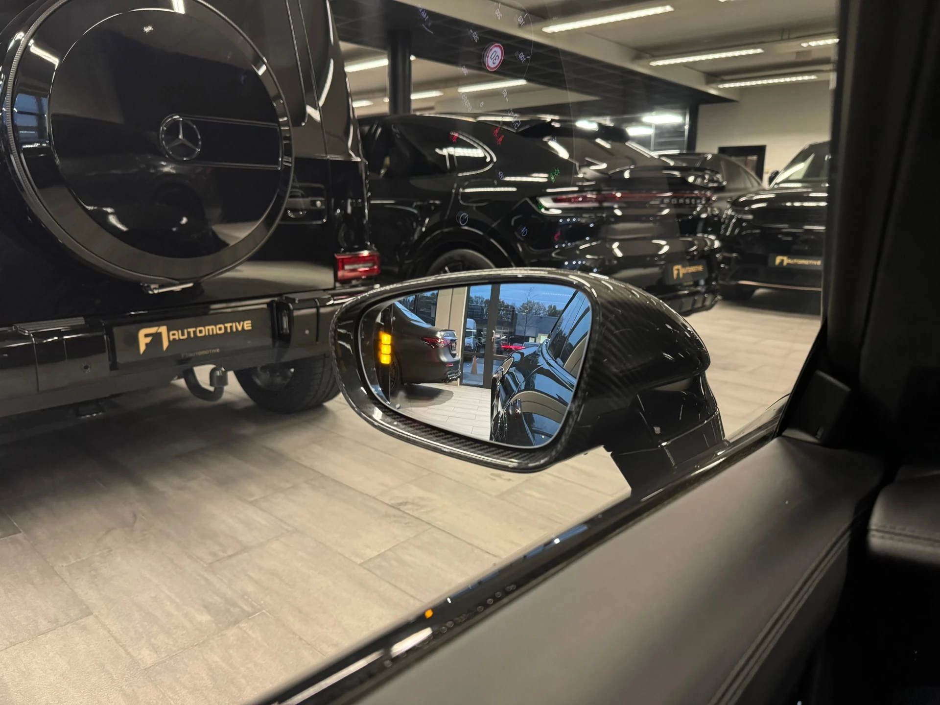 Hoofdafbeelding Porsche Taycan