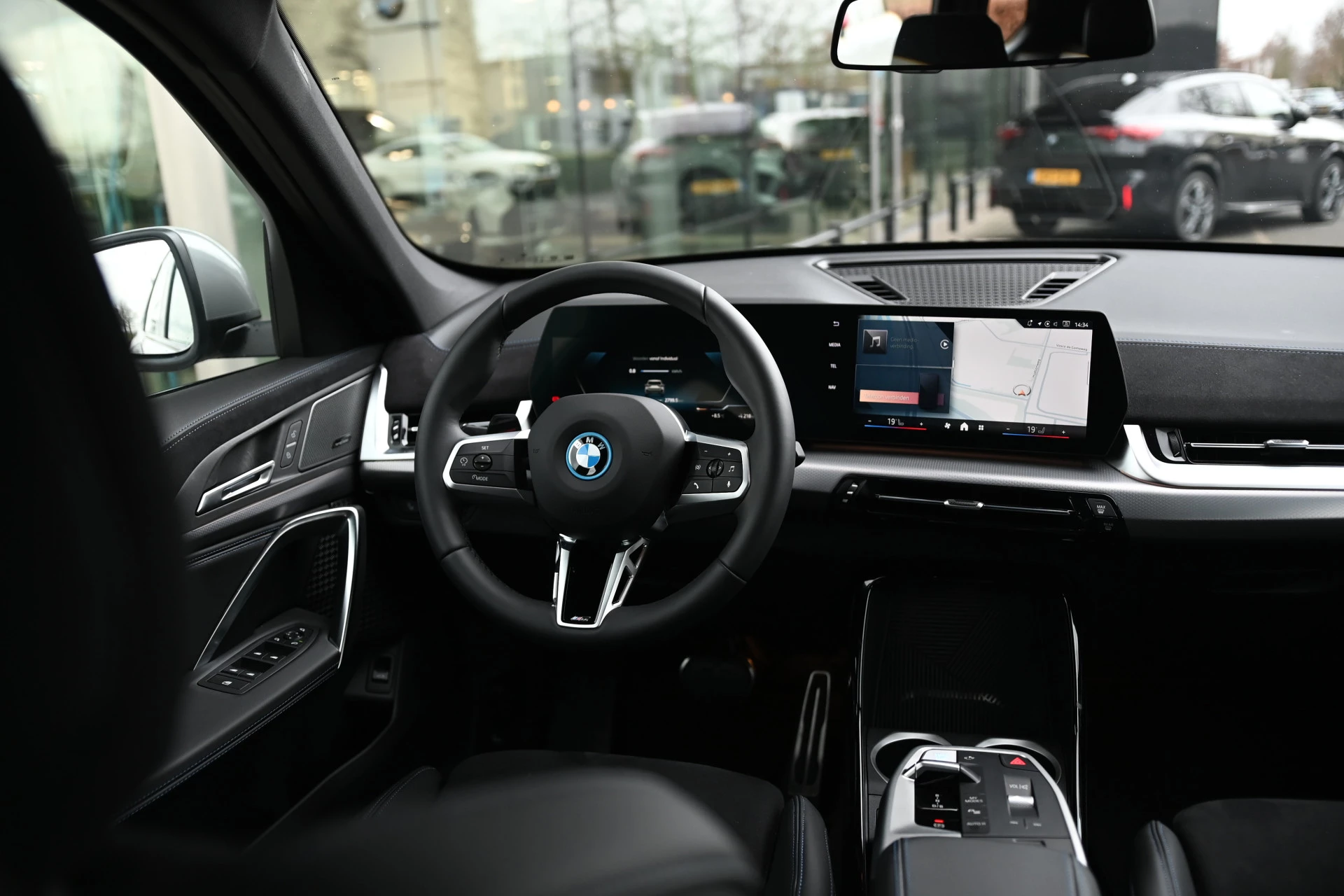 Hoofdafbeelding BMW iX1