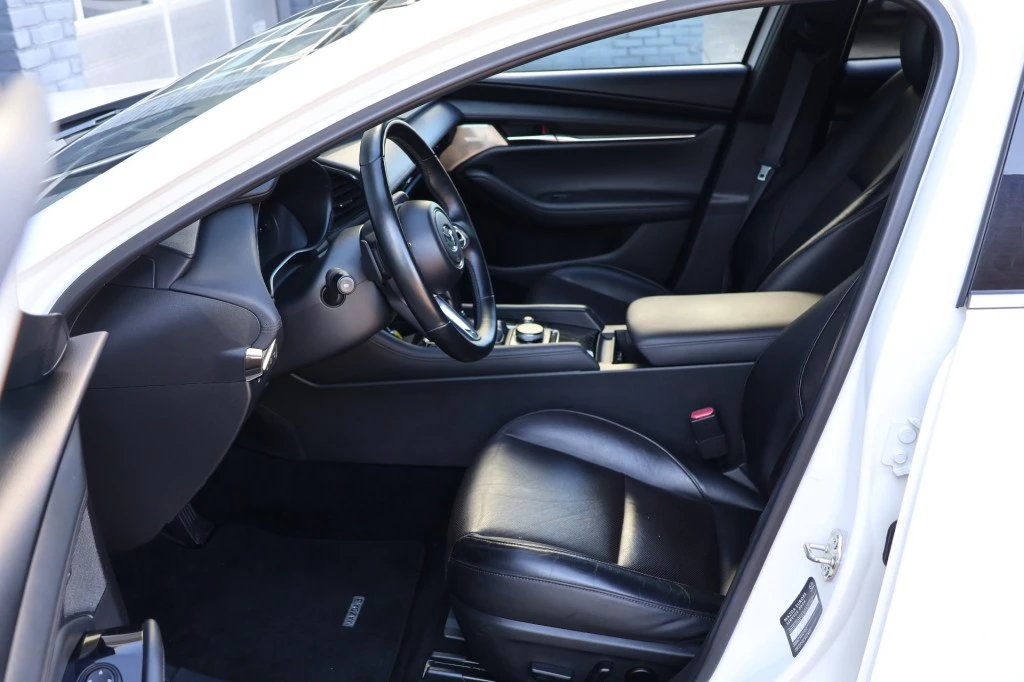 Hoofdafbeelding Mazda 3