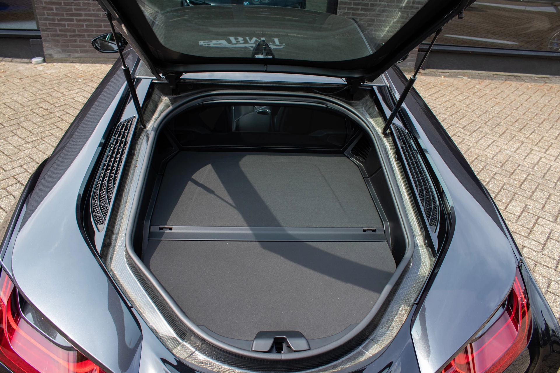 Hoofdafbeelding BMW i8