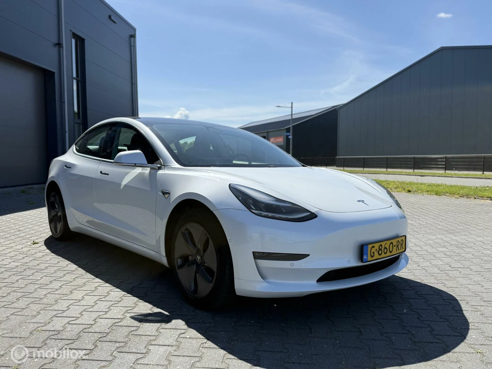 Hoofdafbeelding Tesla Model 3