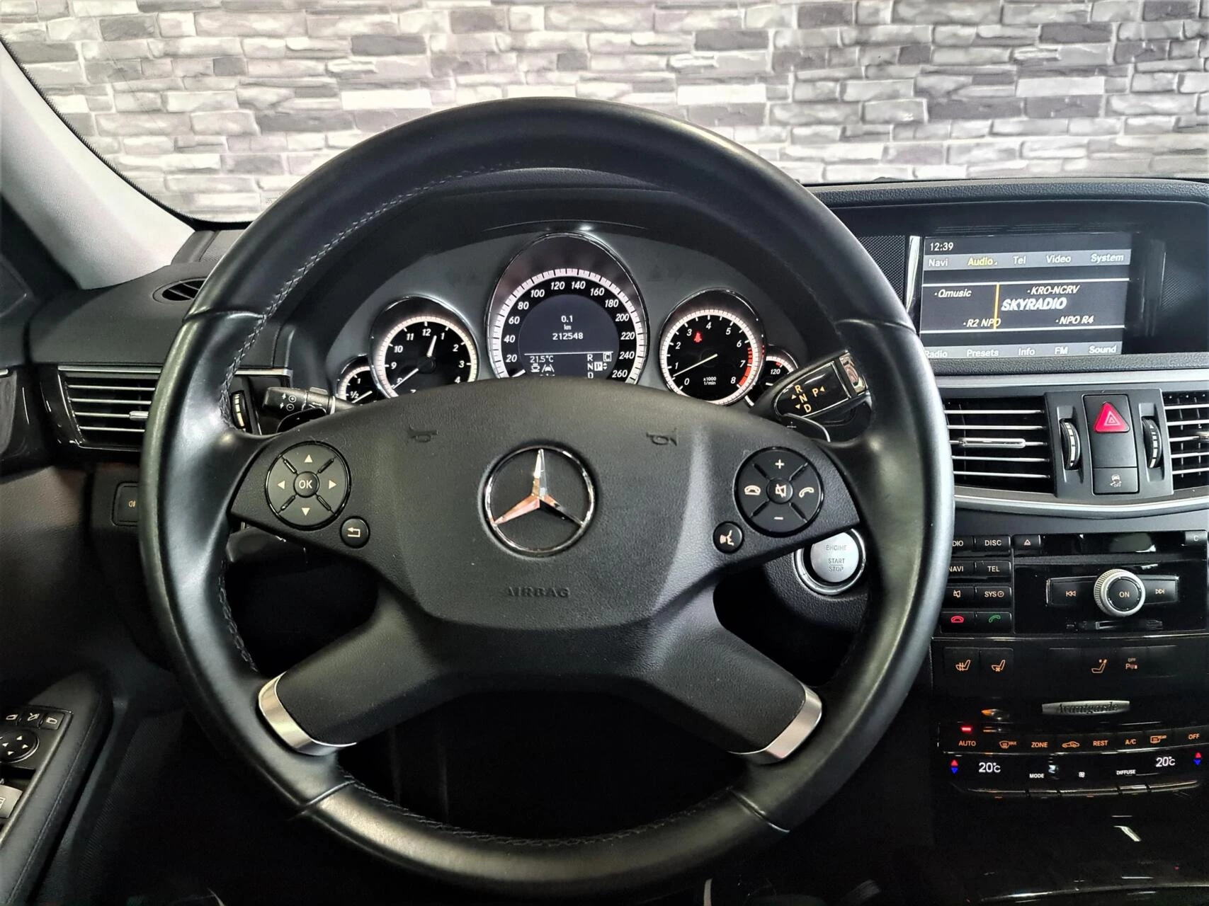 Hoofdafbeelding Mercedes-Benz E-Klasse