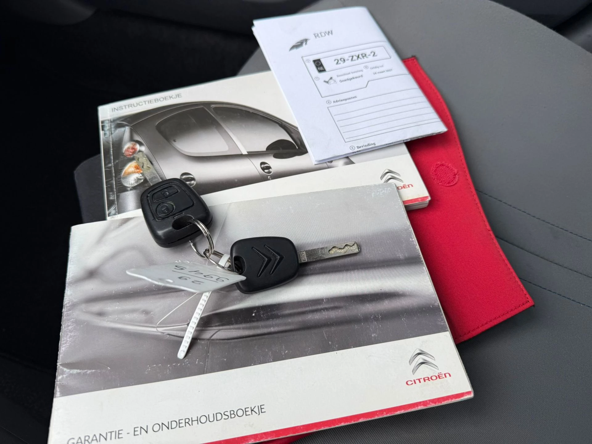 Hoofdafbeelding Citroën C1