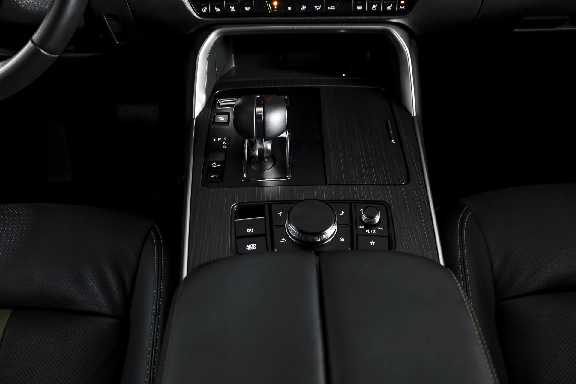 Hoofdafbeelding Mazda CX-60