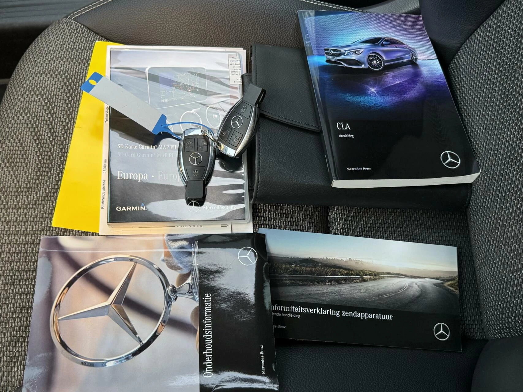 Hoofdafbeelding Mercedes-Benz CLA