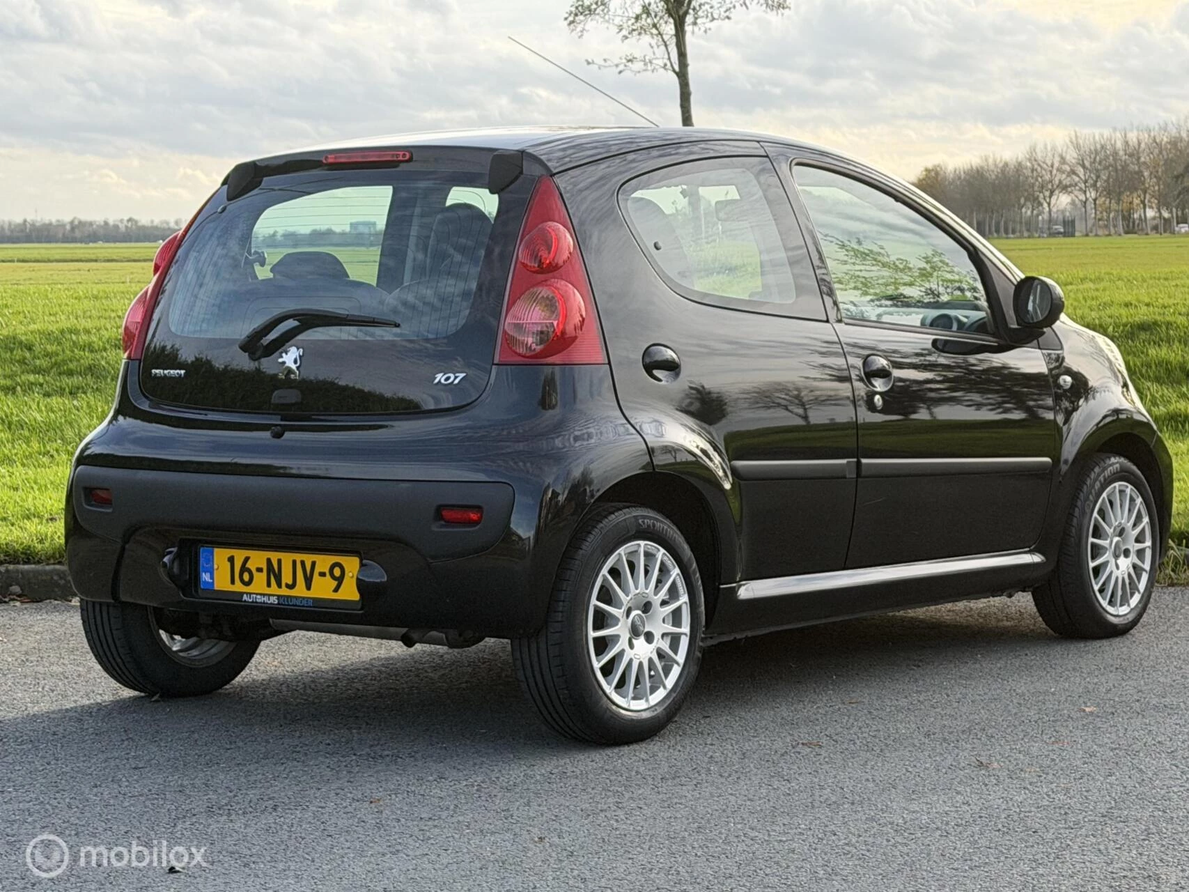 Hoofdafbeelding Peugeot 107