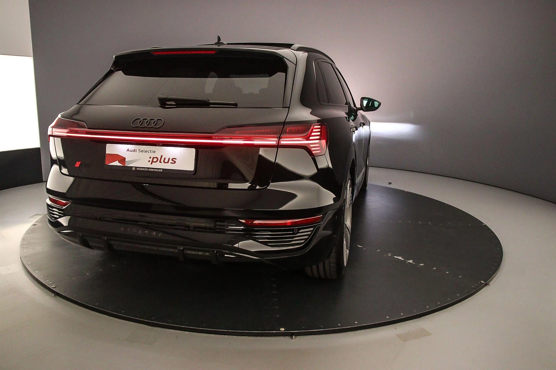 Hoofdafbeelding Audi Q8 e-tron