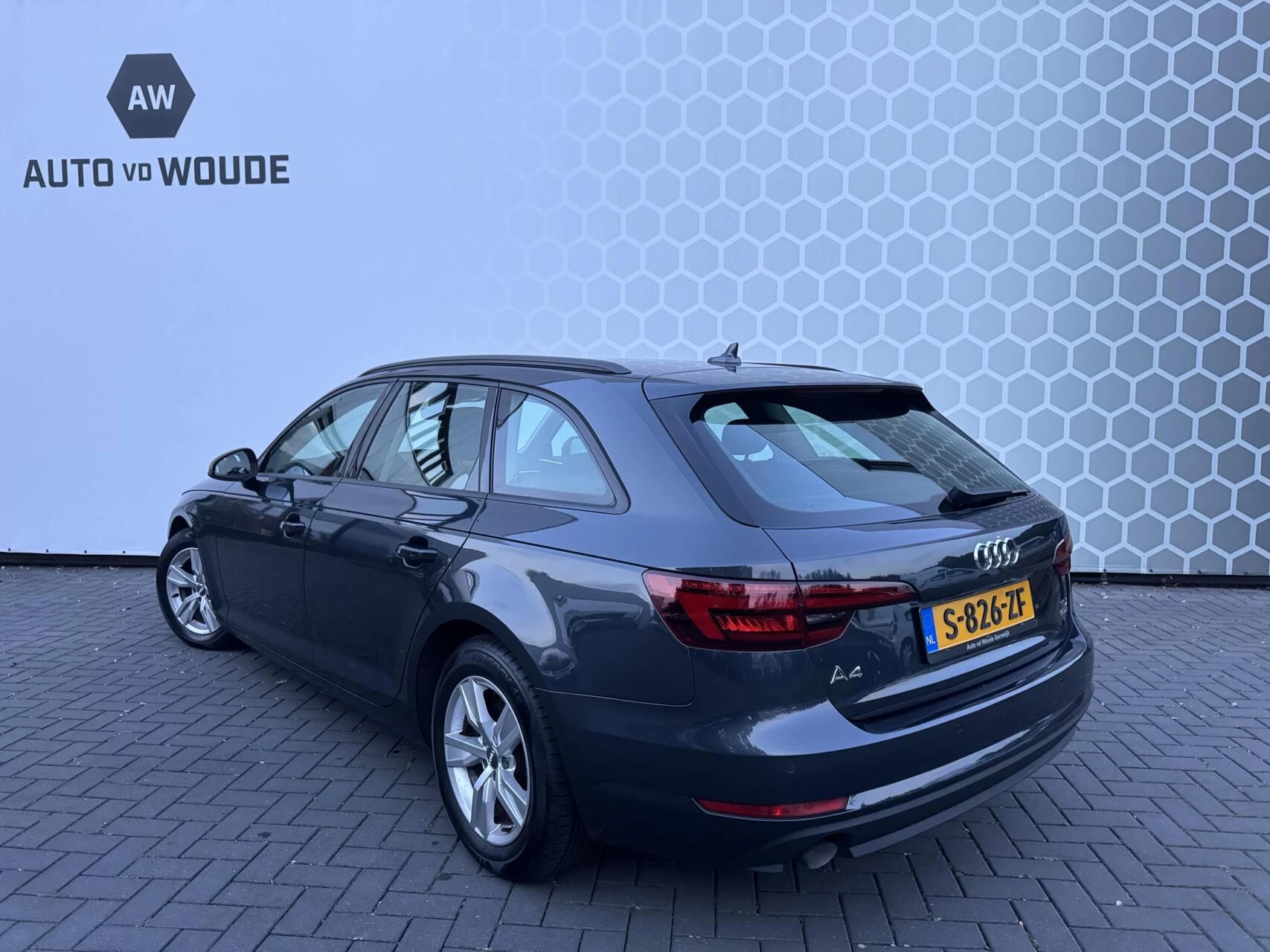 Hoofdafbeelding Audi A4