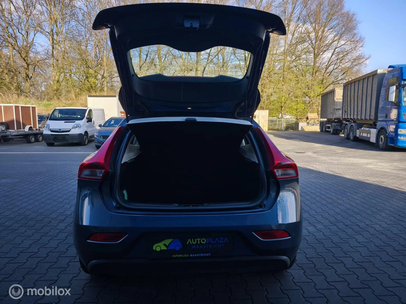 Hoofdafbeelding Volvo V40
