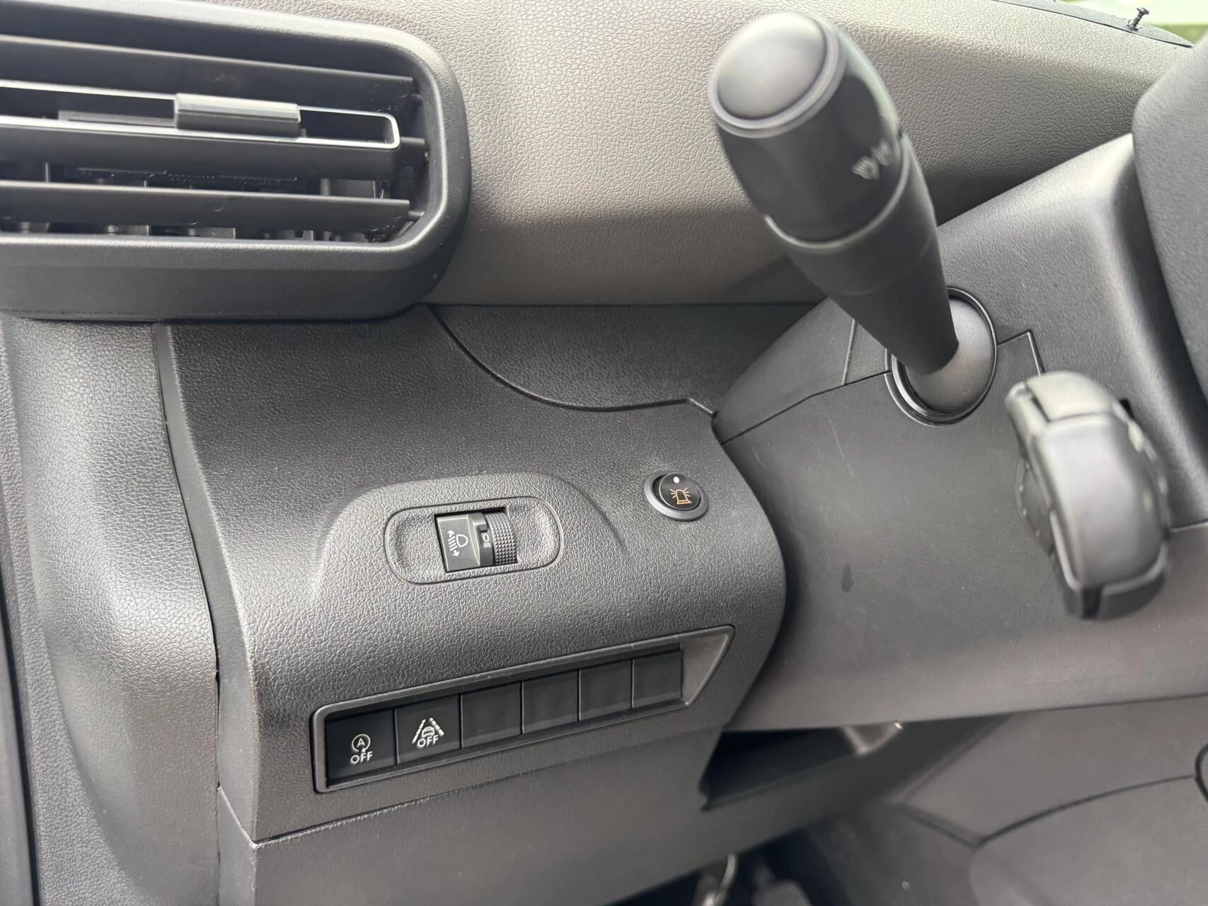 Hoofdafbeelding Peugeot Rifter