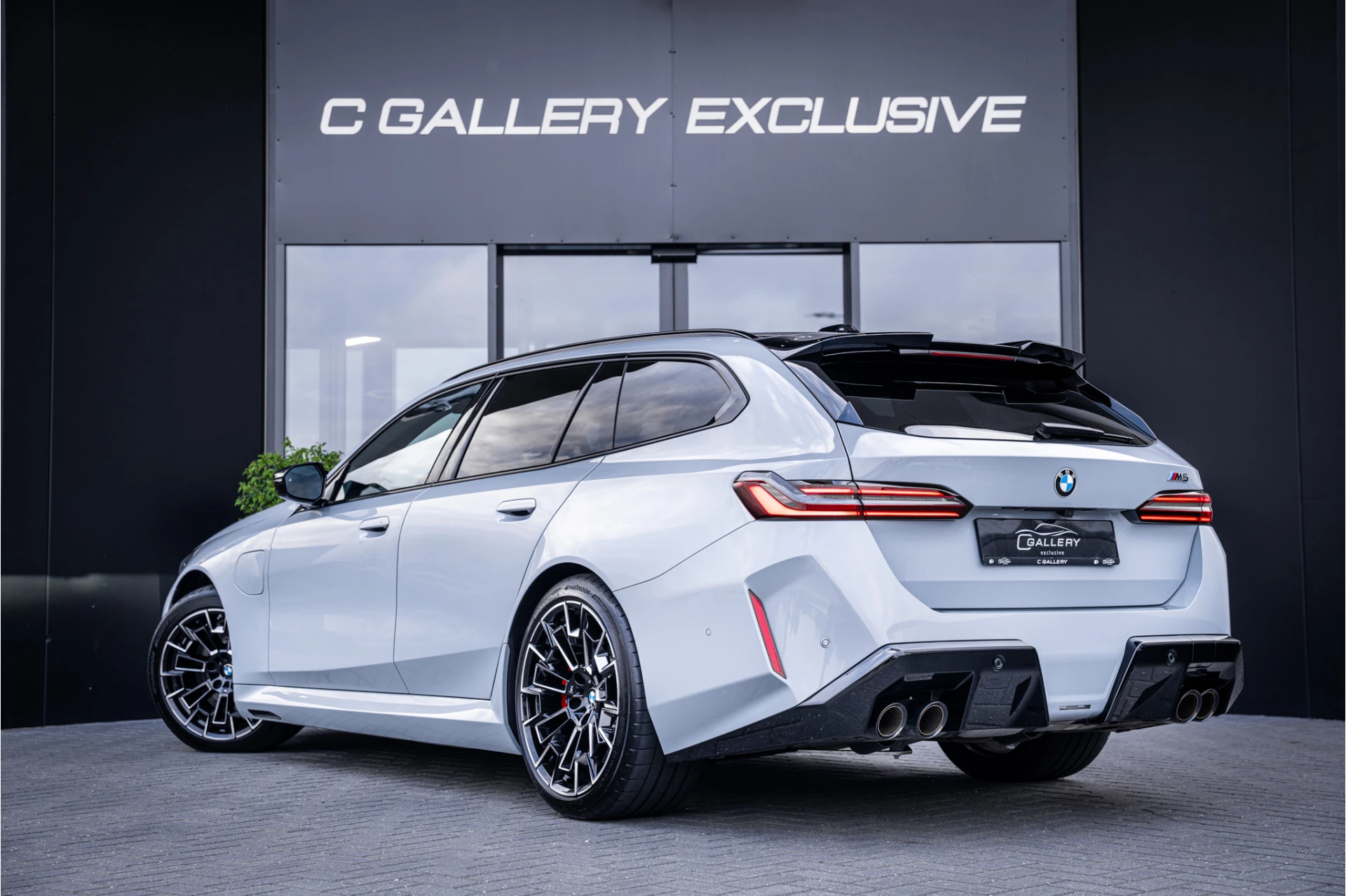 Hoofdafbeelding BMW M5