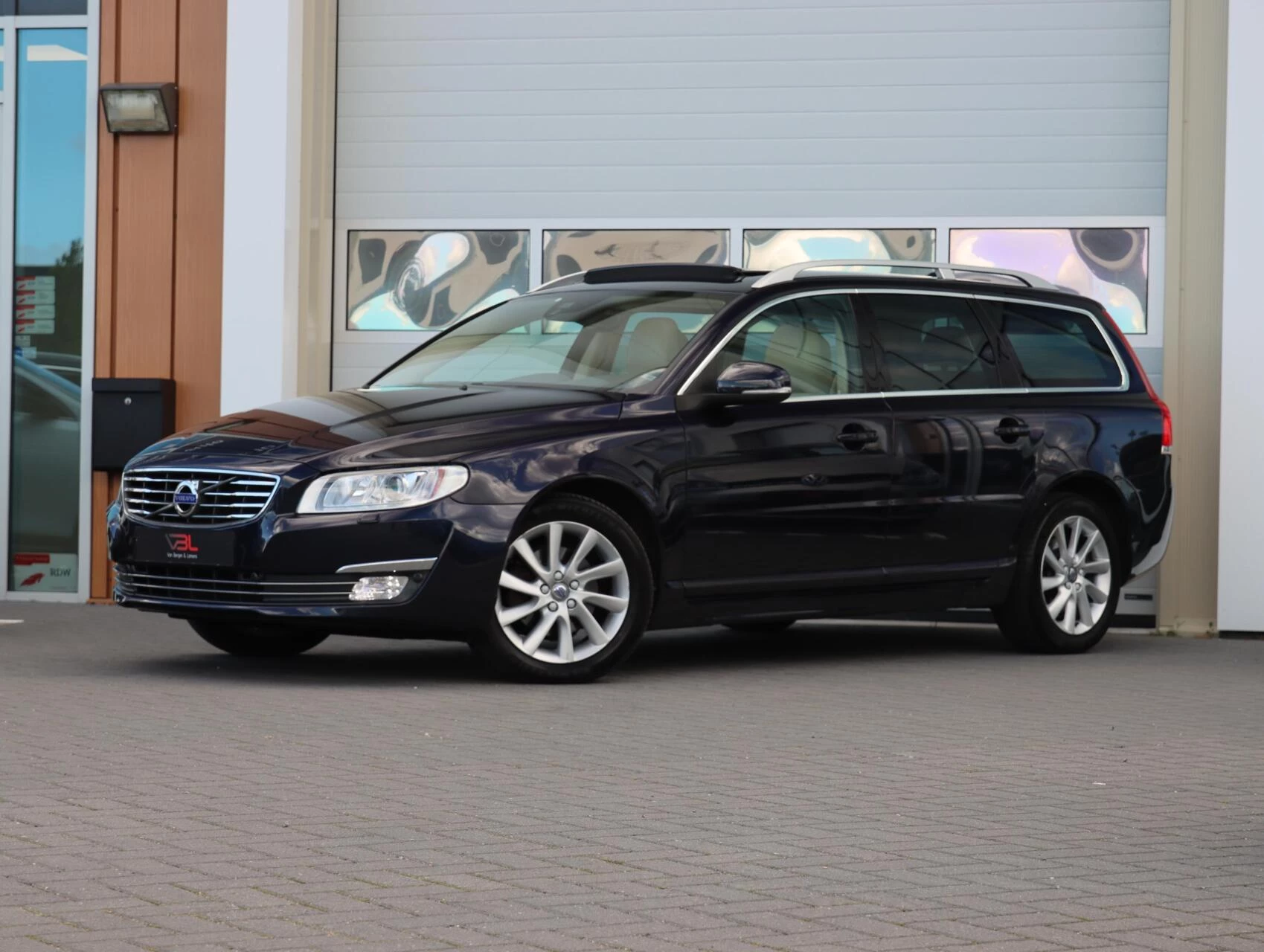 Hoofdafbeelding Volvo V70