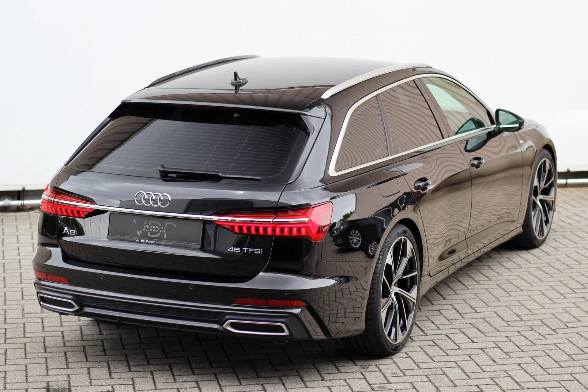 Hoofdafbeelding Audi A6