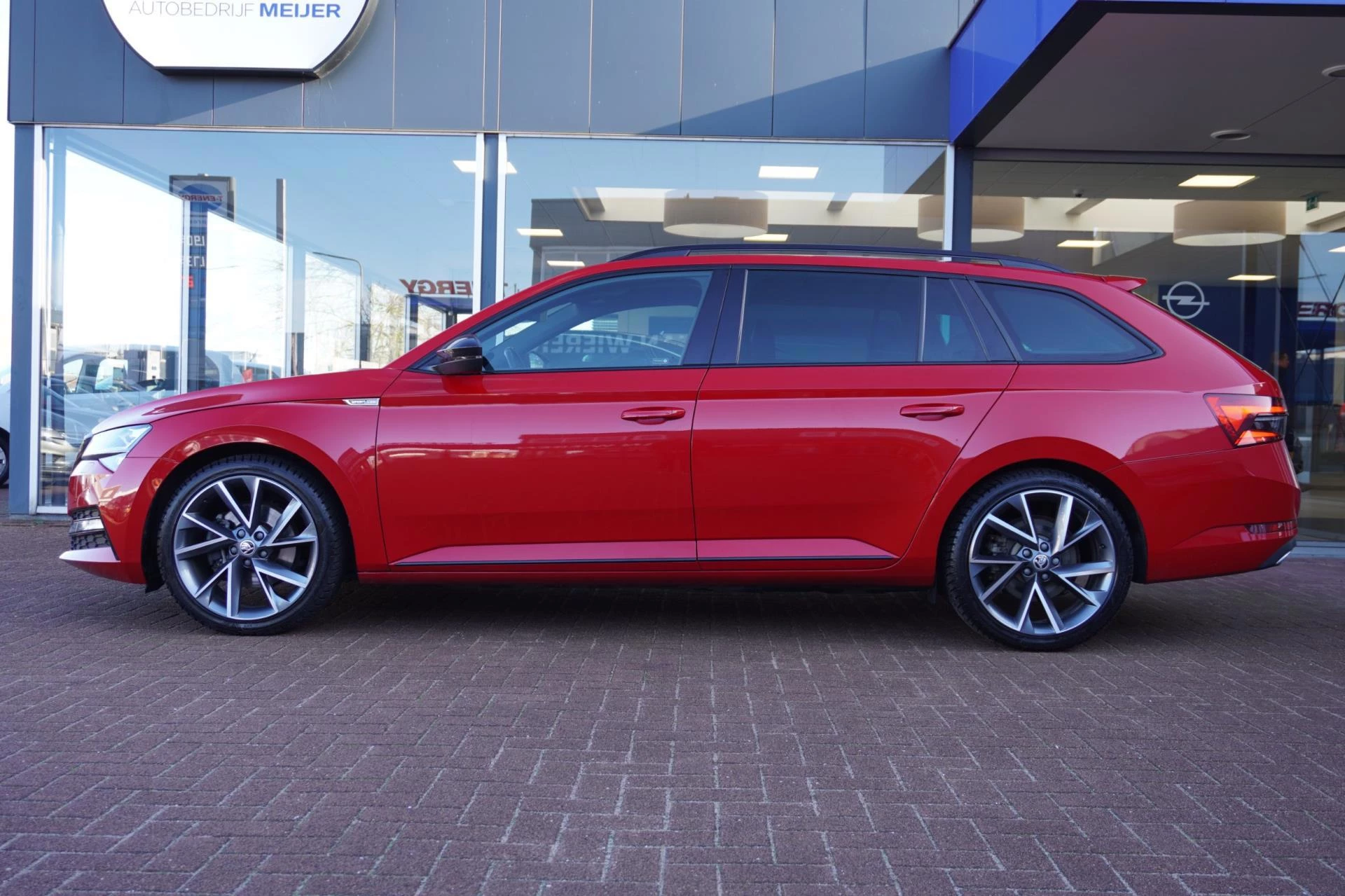Hoofdafbeelding Škoda Superb