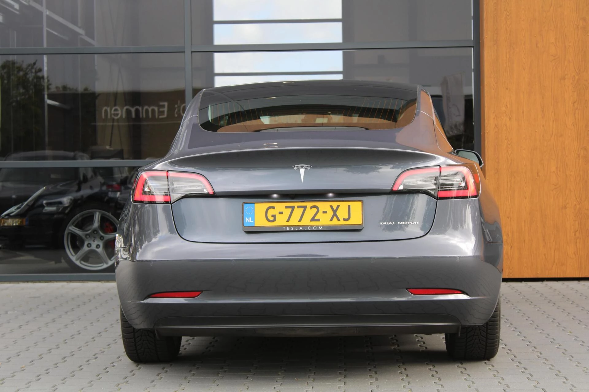 Hoofdafbeelding Tesla Model 3